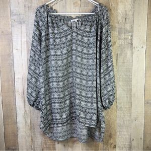 Violet & Claire Size 1X Gray/Black/White Marled Top w/Puff Sleeves Ruffled